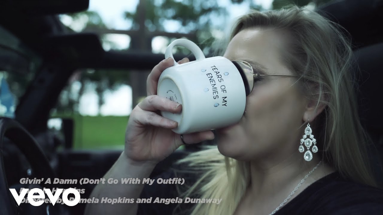 Pamela Hopkins - Givin' a Damn (Don't Go With My Outfit) [Official Music Video]