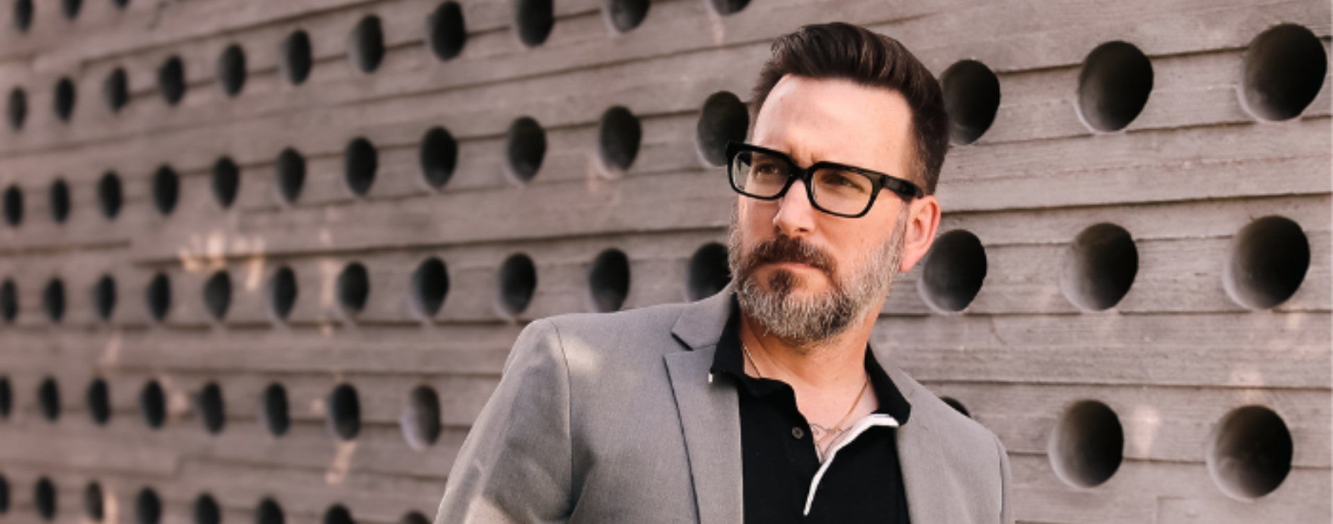 Book Ash Reynolds for Your Event Live Wedding & Event Band Kansas City
